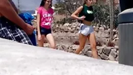 Kỳ lạ tuổi teen Andr ...