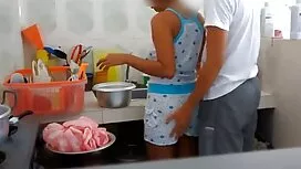 Một xinh xx số động  ...